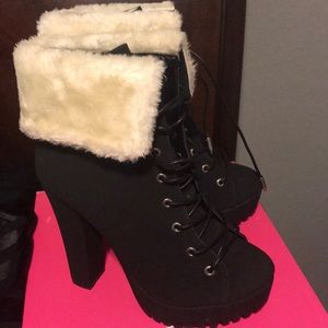 Ankle boots